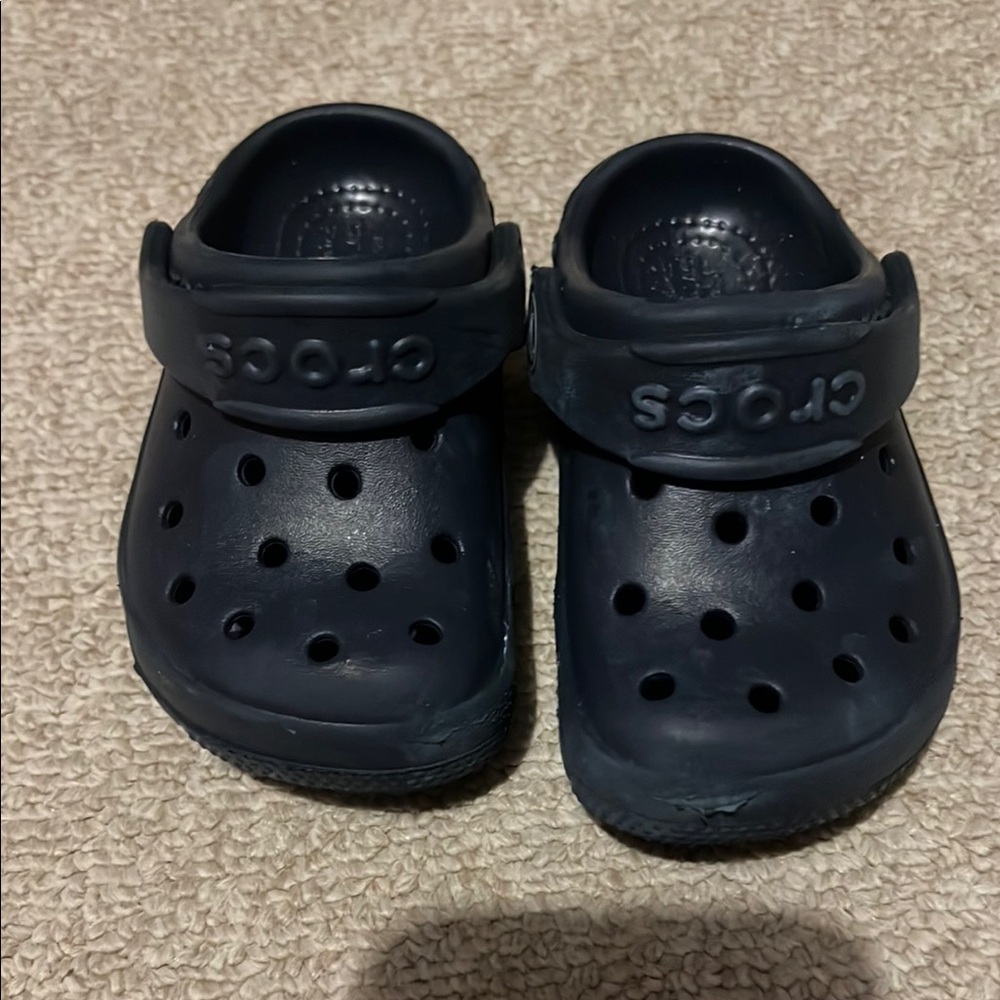 CROCS Blue Sandals with Ventilation and Comfort